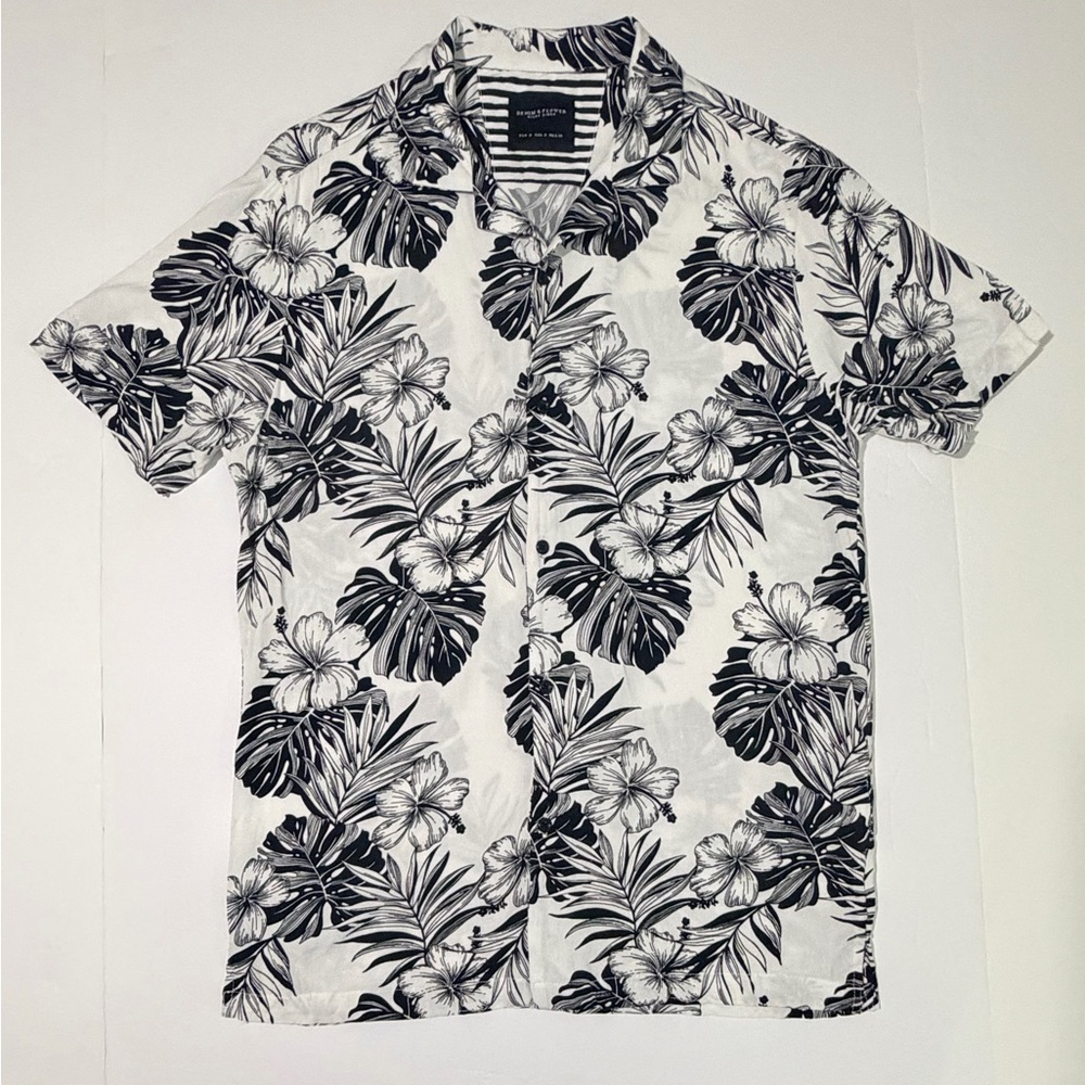 Denim & Flower Monochrome Floral Button Down Shirt